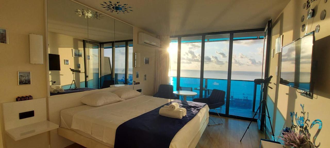 E&S Apartment - Sunset & Sea View Μπατούμι Εξωτερικό φωτογραφία