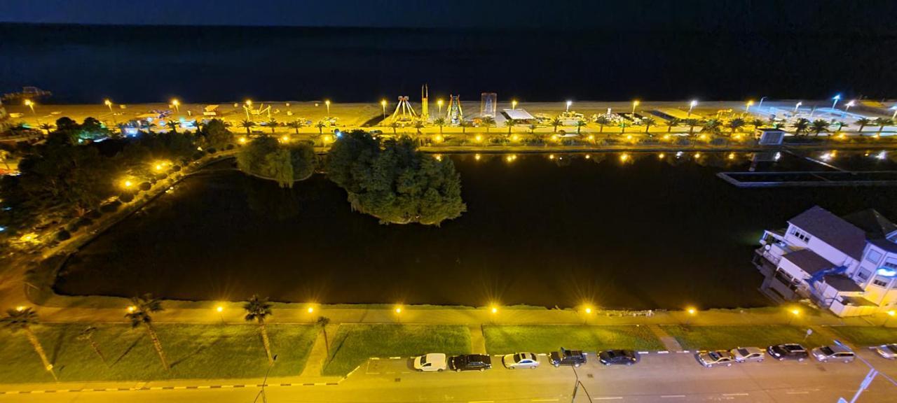 E&S Apartment - Sunset & Sea View Μπατούμι Εξωτερικό φωτογραφία